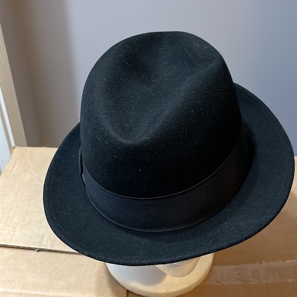 Men’s Designer Collection Futura II Hat - Picture 5 of 9